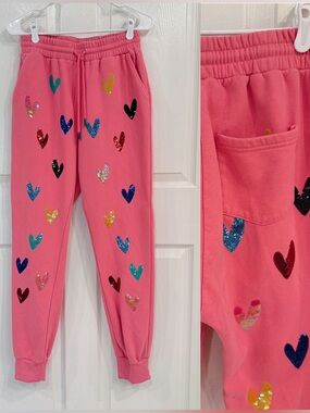 QUEEN OF SPARKLES | Pink Jogger Sweatpants Sequin Hearts Size Medium